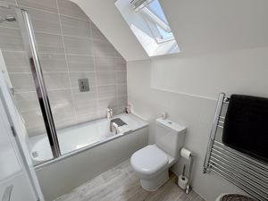 Bathroom - click for photo gallery